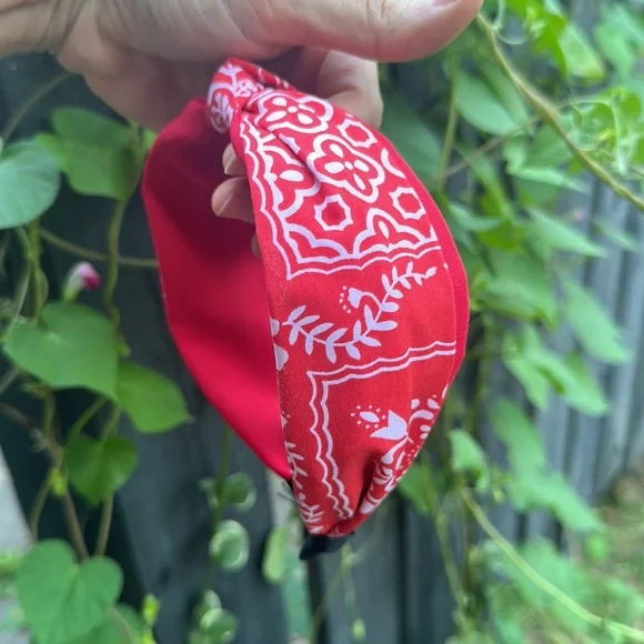 Paisley Print Top-Knot Headband - Picture 6 of 16